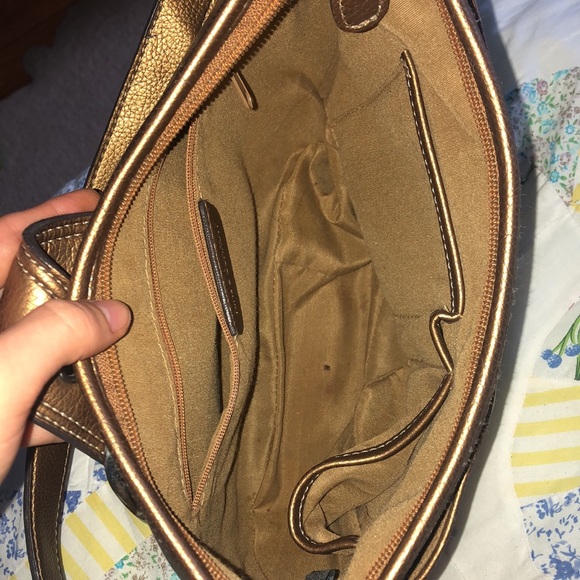 Gold Purse - Picture 4 of 4